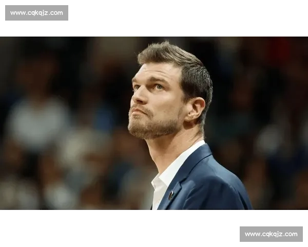 12 分交手记忆!马刺冠军中锋斯普利特,成开拓者临时主帅 12 分交手记忆!马刺冠军中锋斯普利特,成开拓者临时主帅