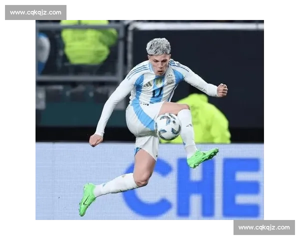 加纳乔首球致敬 C 罗引热议，切尔西遭 93 分钟绝杀